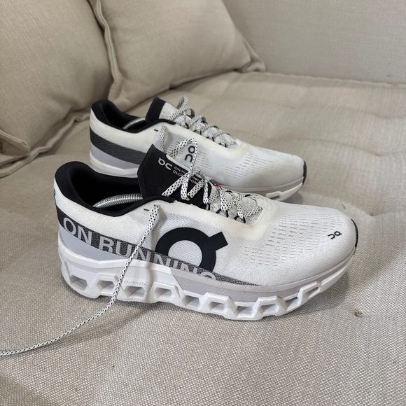 On Cloudmonster running shoes. US 11.5 - Picture 1 of 3